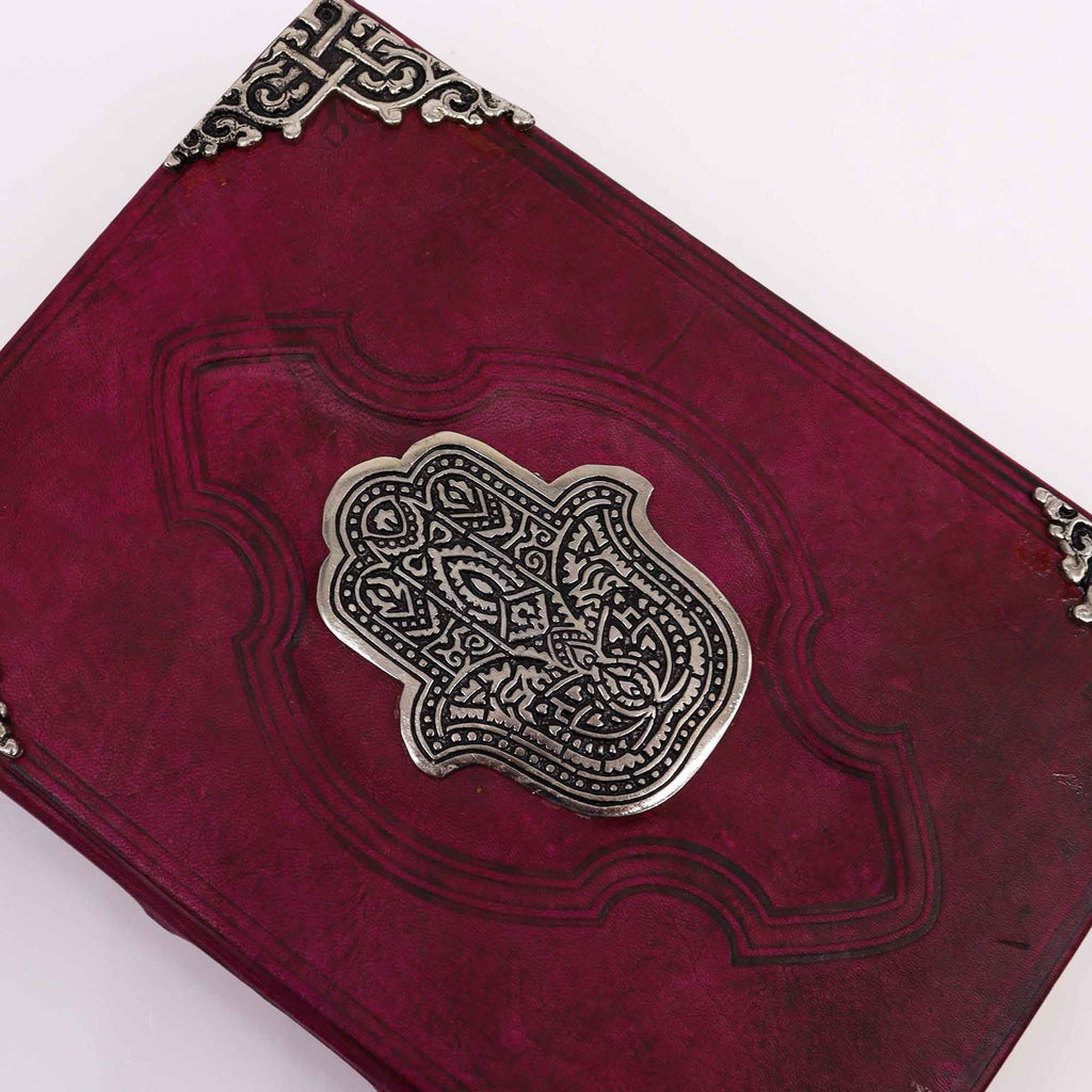 Livro Bronzeado Vermelho - Decoração Hamsa em Relevo