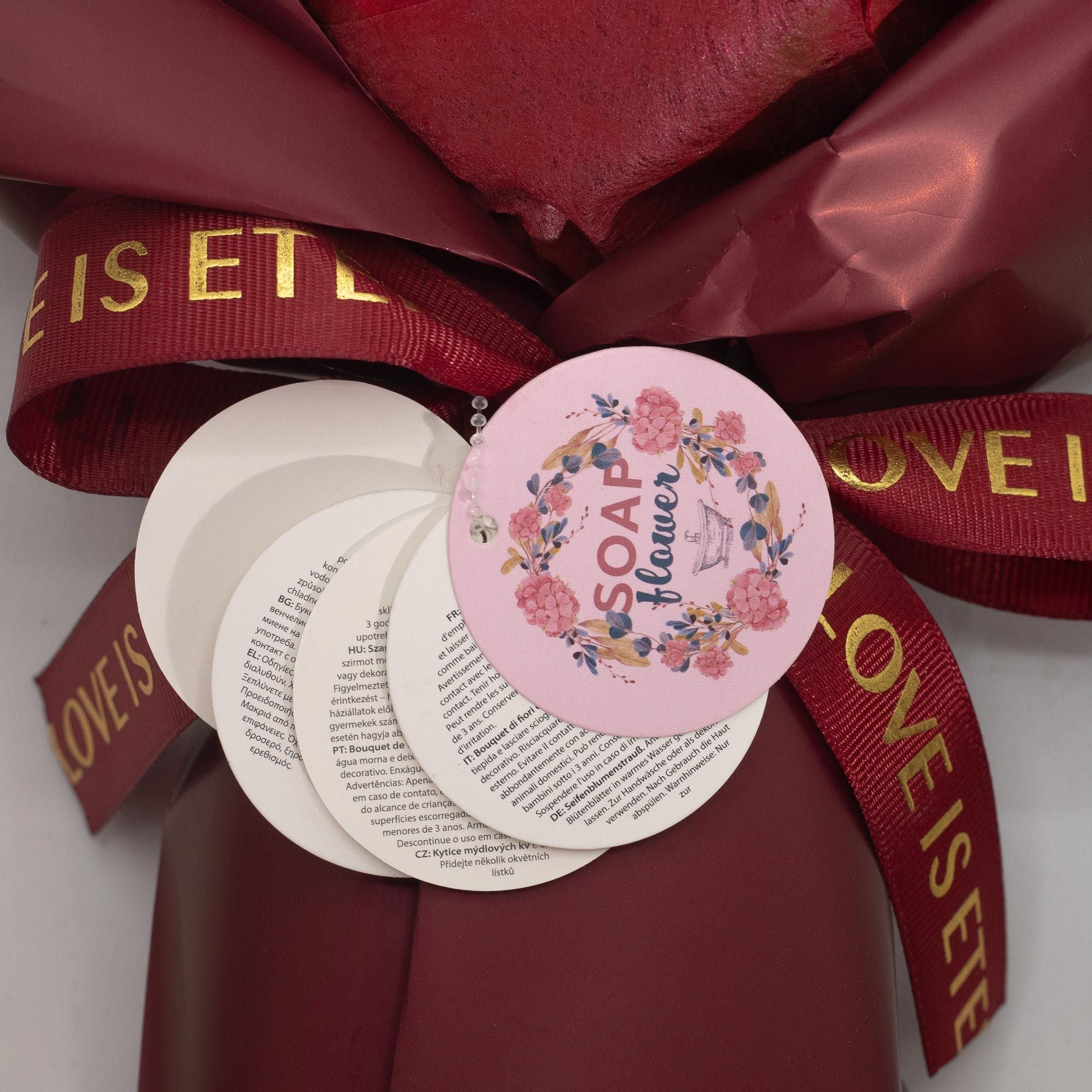 Ramo Grande de Rosas Vermelhas - O Amor é Eterno - Cartão de Presente